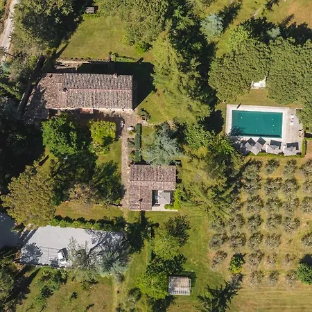 וילה Metelliano 10, Emma קורטונה