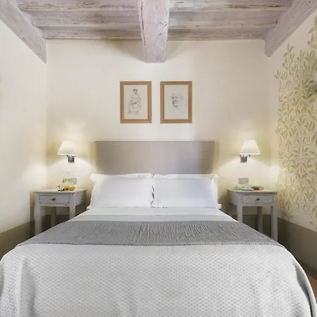 Metelliano 10, Emma * קורטונה