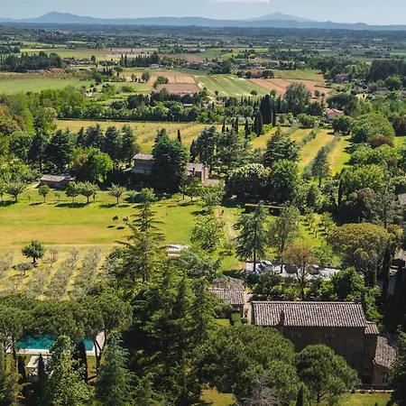 Metelliano 10, Emma Villa