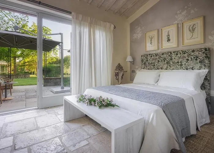 فيلة Metelliano 10, Emma كورتونا