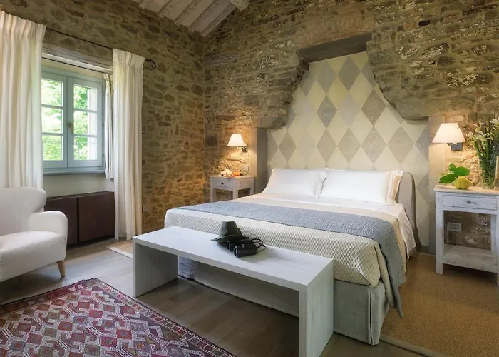 Metelliano 10, Emma فيلة كورتونا