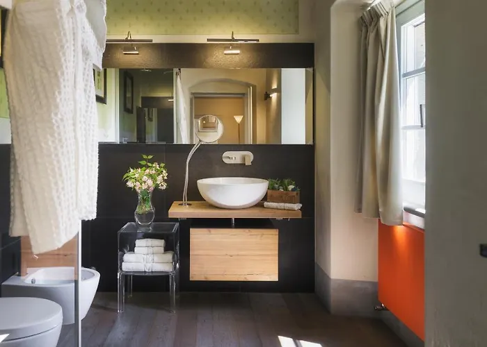 Villa Metelliano 10, Emma